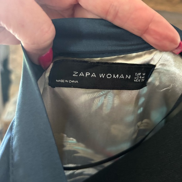 Zapa Women’s Size Medium Floral Printed Japan Satin Kimono - Picture 2 of 9